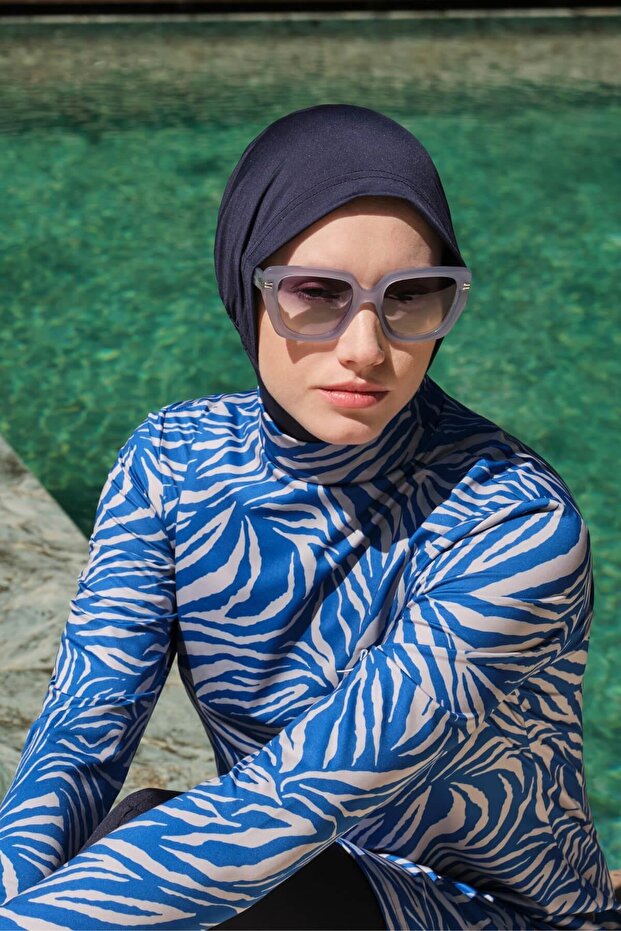 طقم ملابس سباحة إسلامي كامل من الليكرا باللون الأزرق مكون من 5 قطع 3160