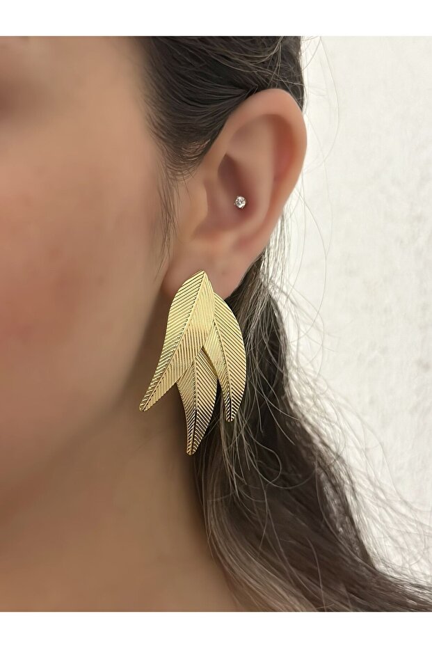 Serrated Plate Detail Leaf Earrings (Steel)