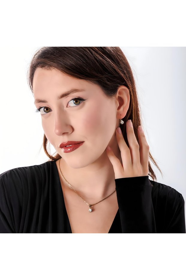 Classic Butterfly Mini Stud Women's 2-Piece Jewelry Set Earrings Necklace Set Copper Hand Made No Tarnishing