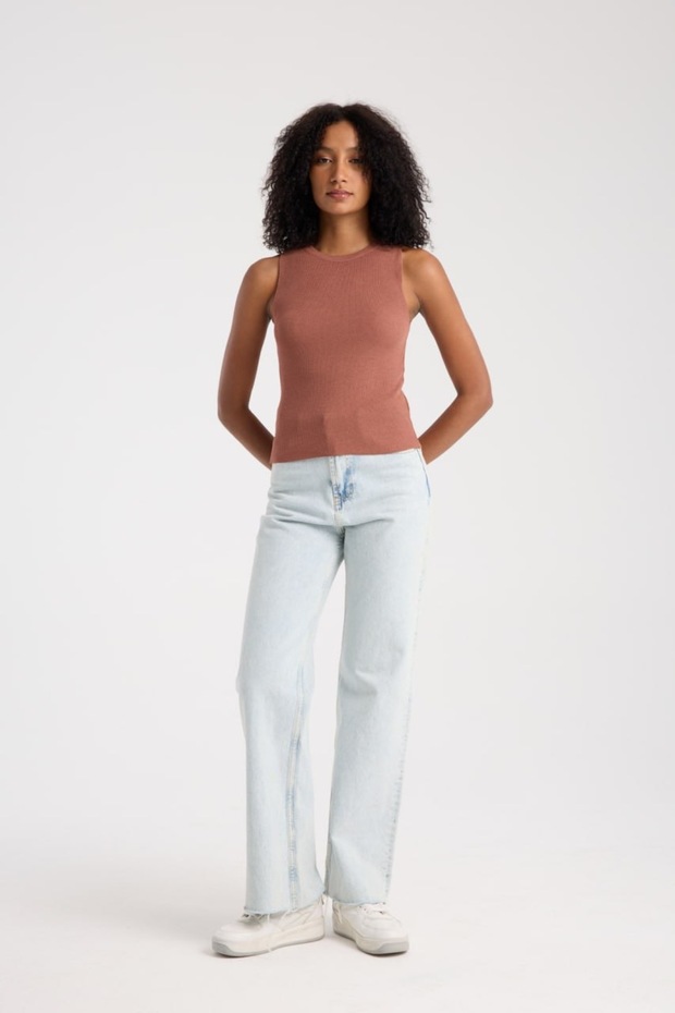 Basic Kahve Kolsuz Crop Kadın Triko - 2