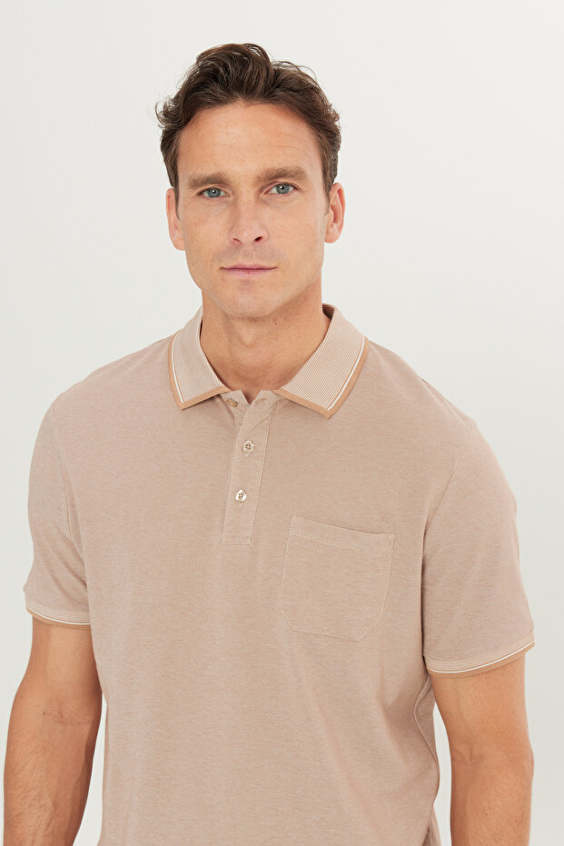 Erkek Çekmeyen Pamuklu Kumaş Comfort Fit Rahat Kesim Vizon Kıvrılmaz Polo Yaka Cepli Tişört - 3