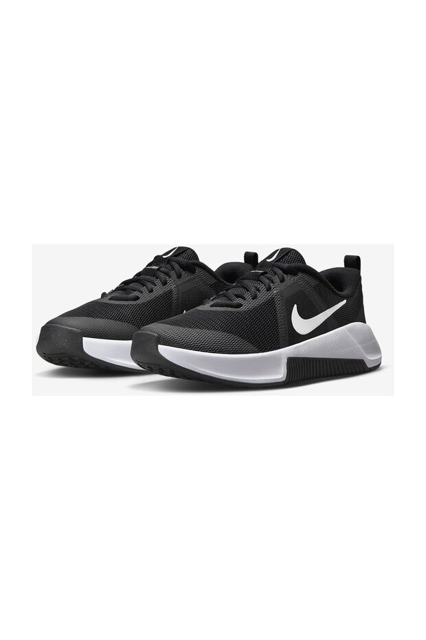 W NIKE MC TRAINER 3 - 4