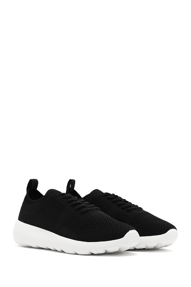 Zero Kadın Siyah Bağcıklı Kalın Tabanlı Sneaker 25sfd43026f - 3