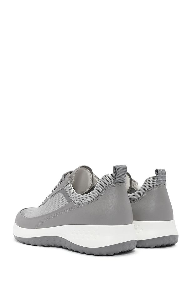 Erkek Gri Bağcıklı Kalın Tabanlı Sneaker 25SFD692614 - 5