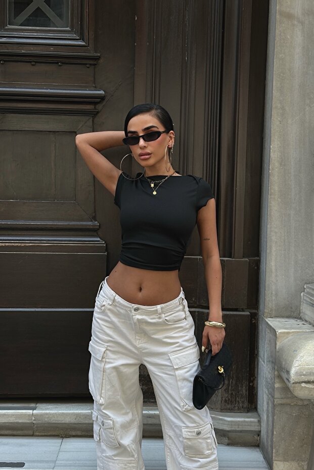 Jt6061 Black Corded Short Sleeve Crop Top with Shirred Sides