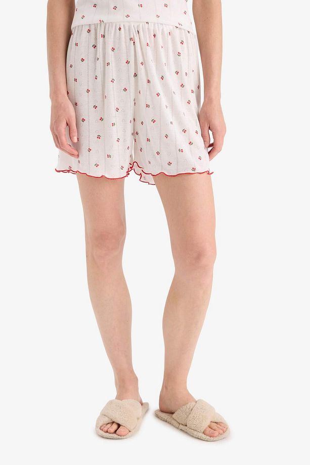 Regular Fit Pijama Takımı Desenli Askılı Pijama Üstü Esnek Belli Şort Pijama Altı-Fall in Love F5774 - 6