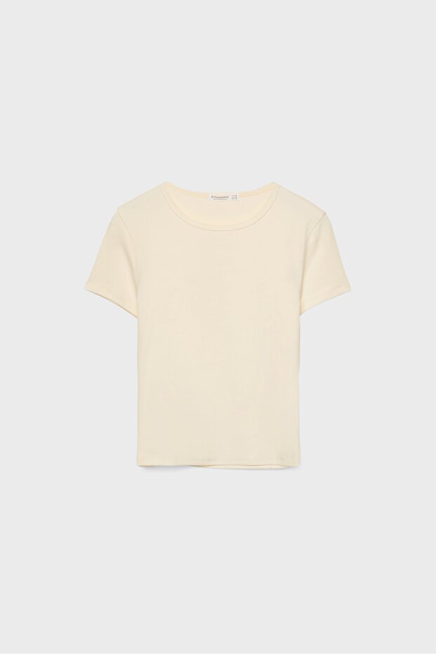 Slim fit basic t-shirt - 7