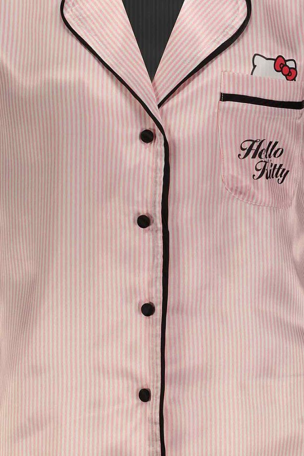 Lisanslı Düğmeli Kısa Kol Saten Şortlu Pijama Takımı Roz-70 - 2