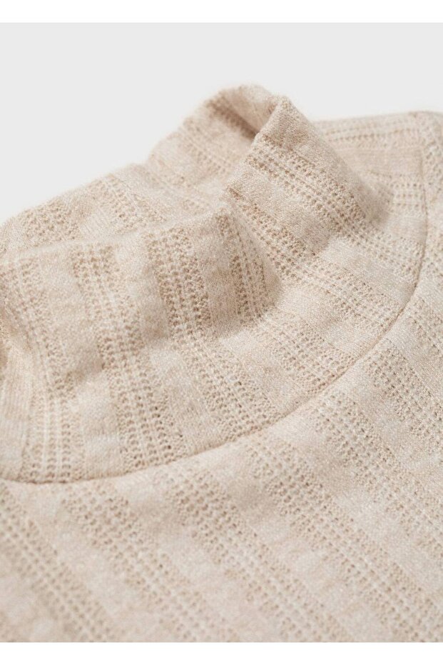 Lastikli dik yaka tişört - 6