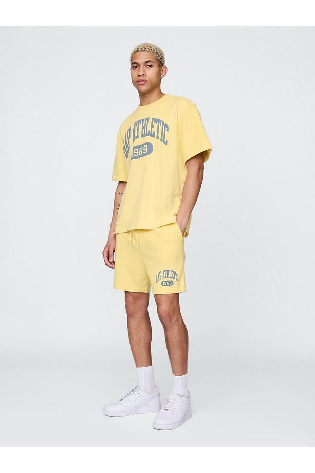 Erkek Sarı VintageSoft Athletic Gap Logo Easy Şort - 1