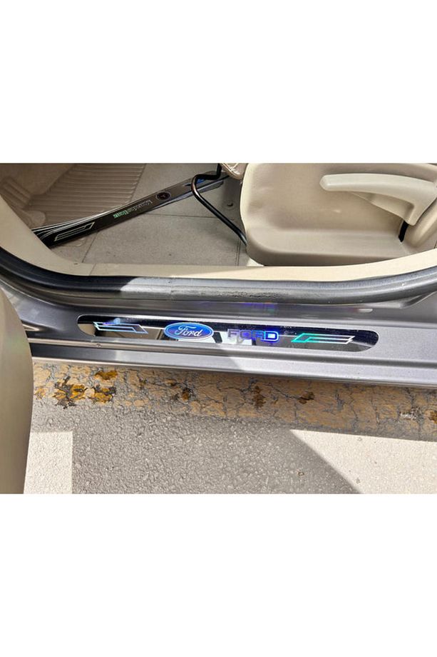 Citroen Hologram Logolu Araca Özel Marka Logolu Aynalı Kapı Eşiği Koruyucu Yapıştırma 4'lü Set - 4