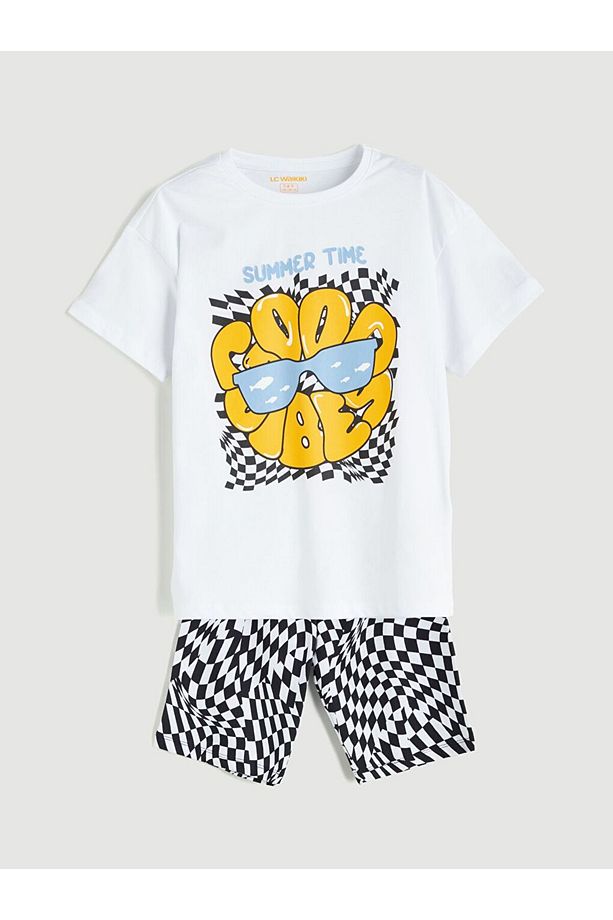 LCW Kids Bisiklet Yaka Erkek Çocuk Şortlu Pijama Takımı - 1