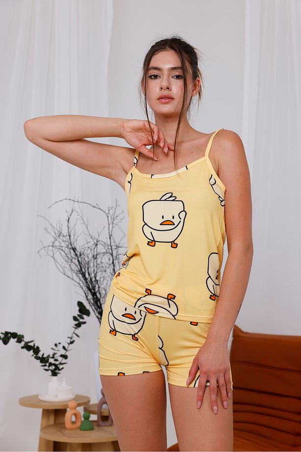 New Chick Baskılı Yumuşak Dokulu İp Askılı Şortlu Örme Pijama Takımı - 1