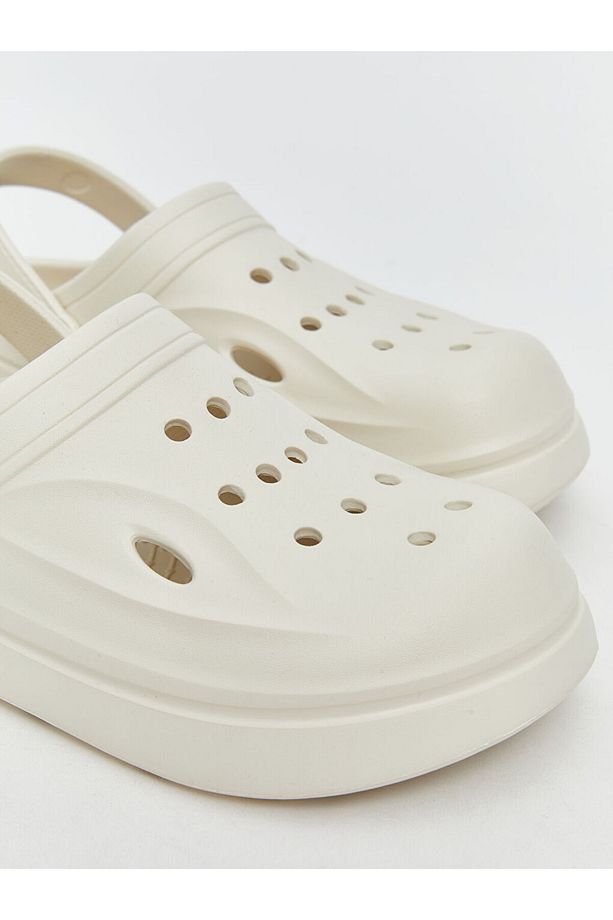 LCW STEPS Bej Önü Kapalı Kadın Plaj Sandaleti - 3