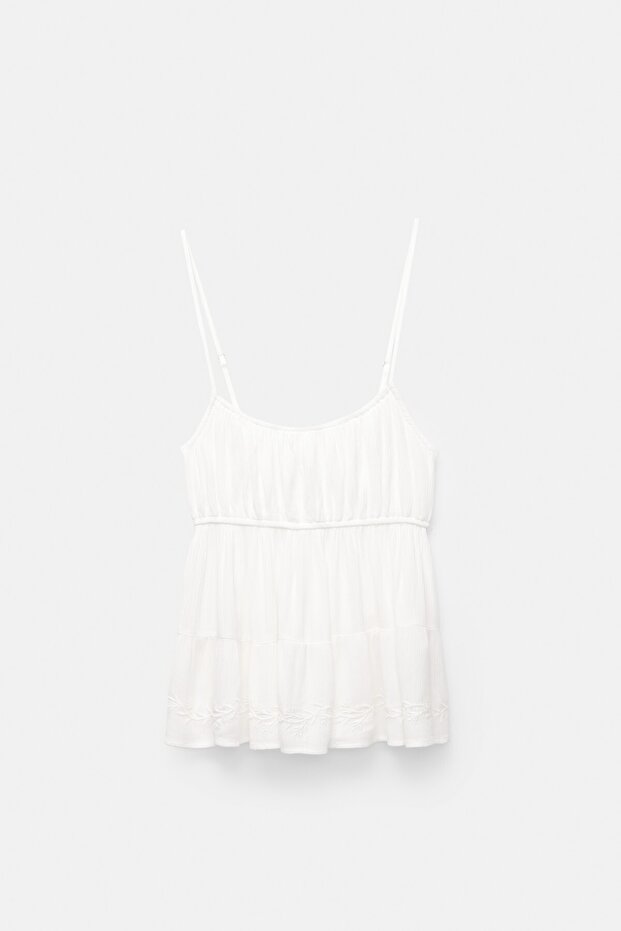 Beyaz işlemeli top - 6