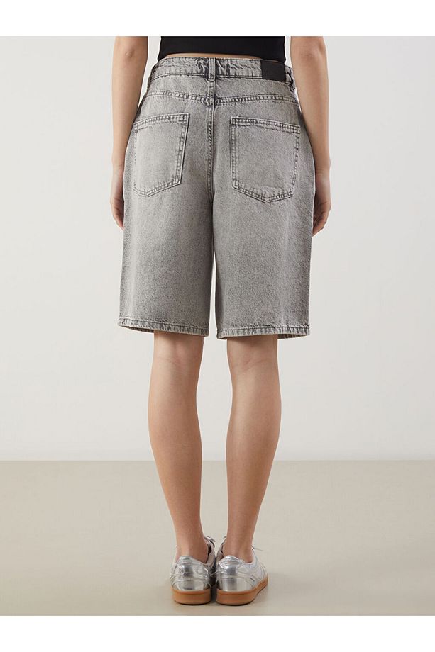 Xside Gri Bermuda Fit Kadın Jean Şort - 4