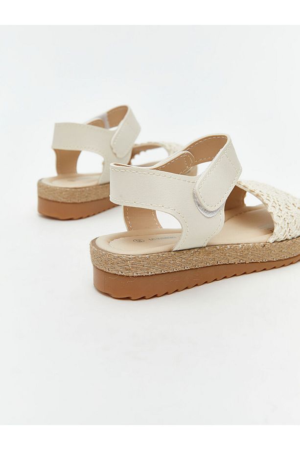 LCW STEPS Bej Dantel Detaylı Kız Çocuk Sandalet - 5