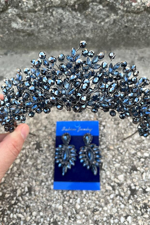 Amelia Navy Blue Bridal Henna Crown Special Occasion Accessory Women's Crown and Thin Shuttle Earring Set