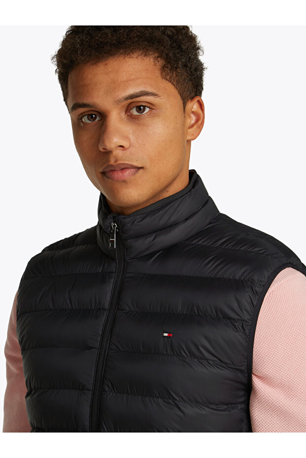 Men Black Packable Quilted Gilet Vest - 4