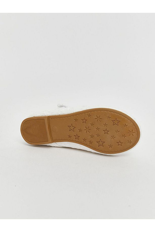 LCW STEPS Ekru Çiçek Nakışlı Kız Çocuk Babet - 4