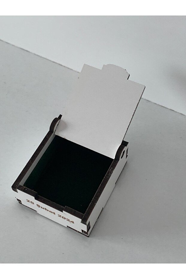 علبة تخزين الأسنان الأولى - 2