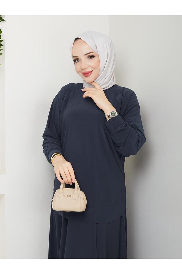 En Güzel Renkleriyle Tunik Oval Kesim Etekli Takımımız Gelmiştir - 4