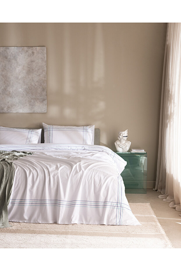 Holly King Size 100% Cotton Bedding Set - White/Turquoise