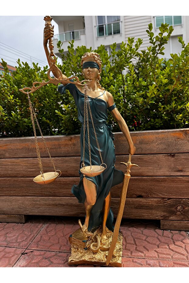 Adalet Heykeli THEMİS - 3