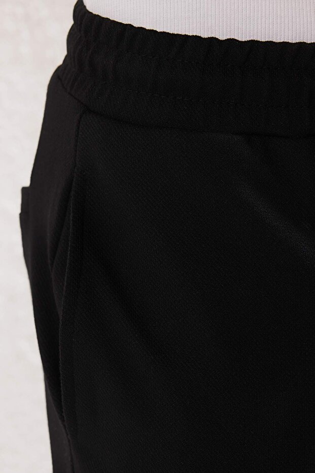 Siyah Regular Fit Örme Esnek Rahat Beli Bağlamalı Lastikli Duble Paça Pantolon TMNAW25PL00002 - 4