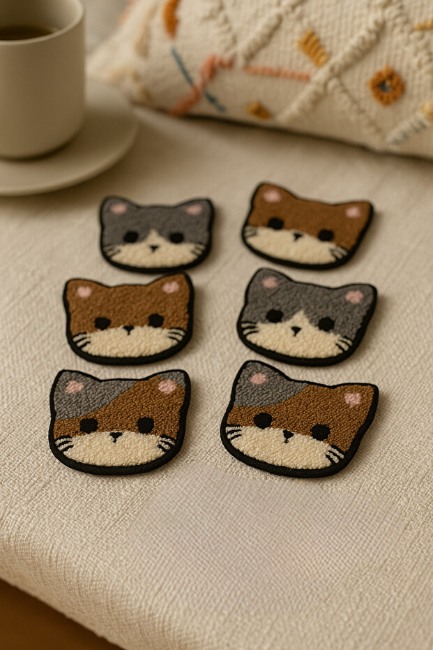 مجموعة مفارش طاولة وديكور طاولة بنمط قطة لطيفة - 1