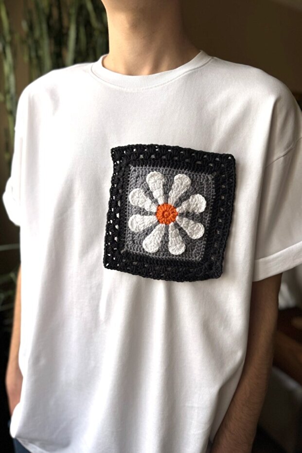 تي شيرت بنمط ديزي - 1