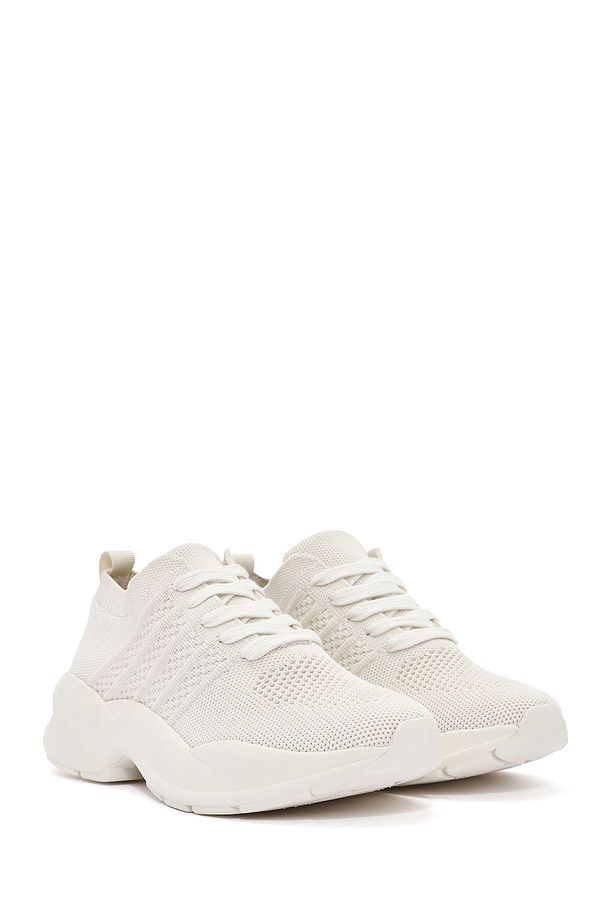 Zero Kadın Bej Bağcıklı Kalın Tabanlı Sneaker 25sfd43146f - 3