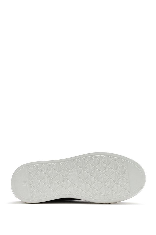 Erkek Siyah Bağcıklı Kalın Tabanlı Deri Sneaker 25SFD6107FT - 4