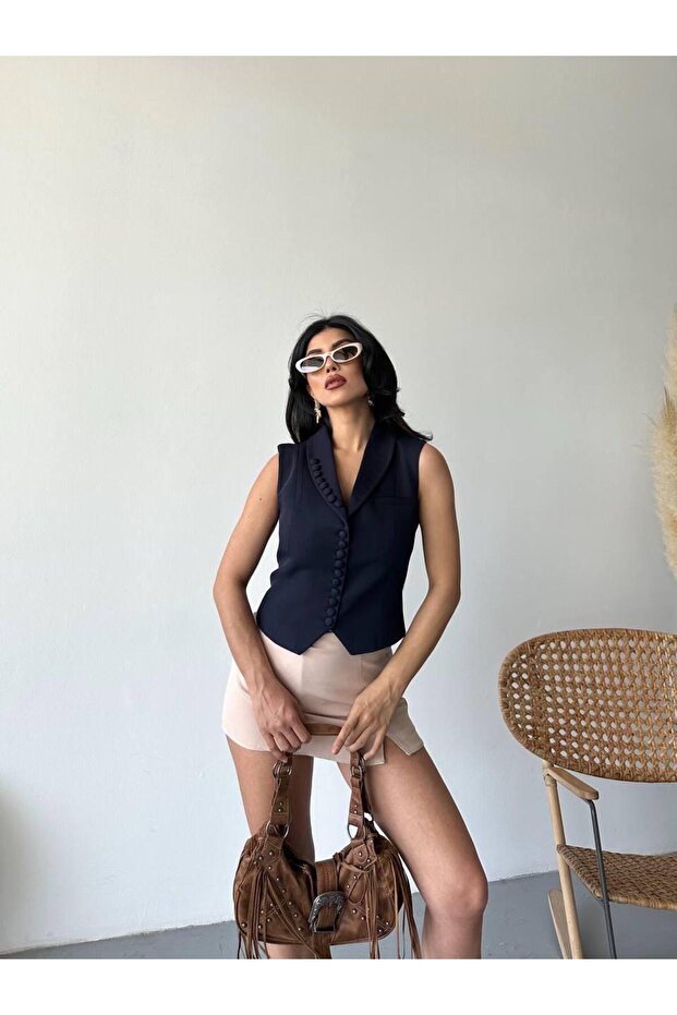 سترة بليزر بأزرار على الياقة - 6