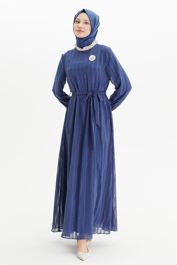 Çıkarılabilir Broşlu Elbise - 3