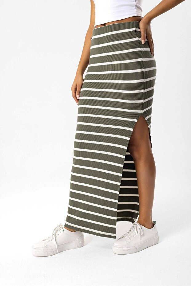 Maxirock mit Schlitz - 4