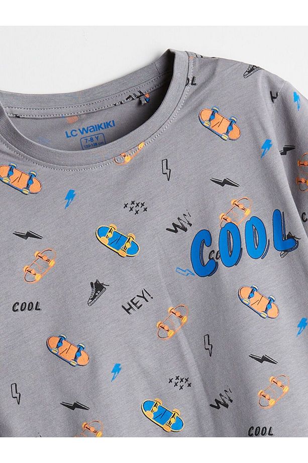 LCW Kids Bisiklet Yaka Erkek Çocuk Şortlu Pijama Takımı - 3