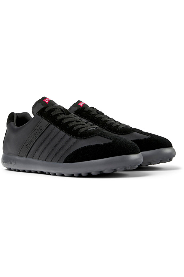 Men's Black Lightweight Sneakers with Stitch Details and Soft Soles Pelotasxlite