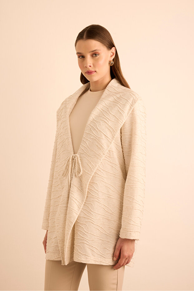 Özel Dokulu Örme Hırka - 4