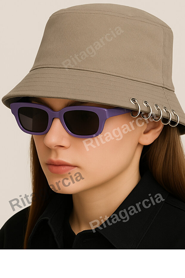 قبعة دلو ثقب