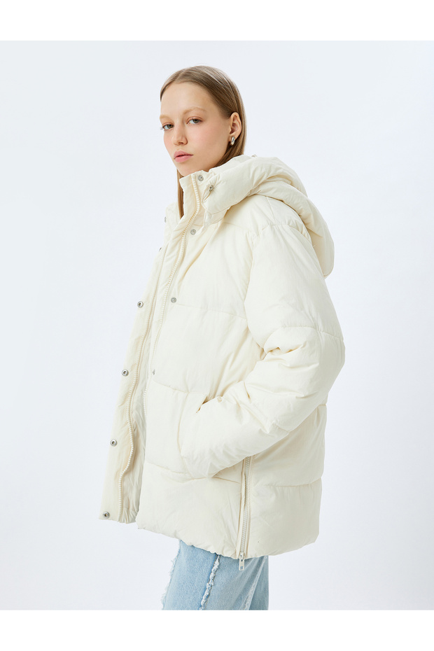Inflatable Coat Hooded Quilted Zippered Snap Button Pocket