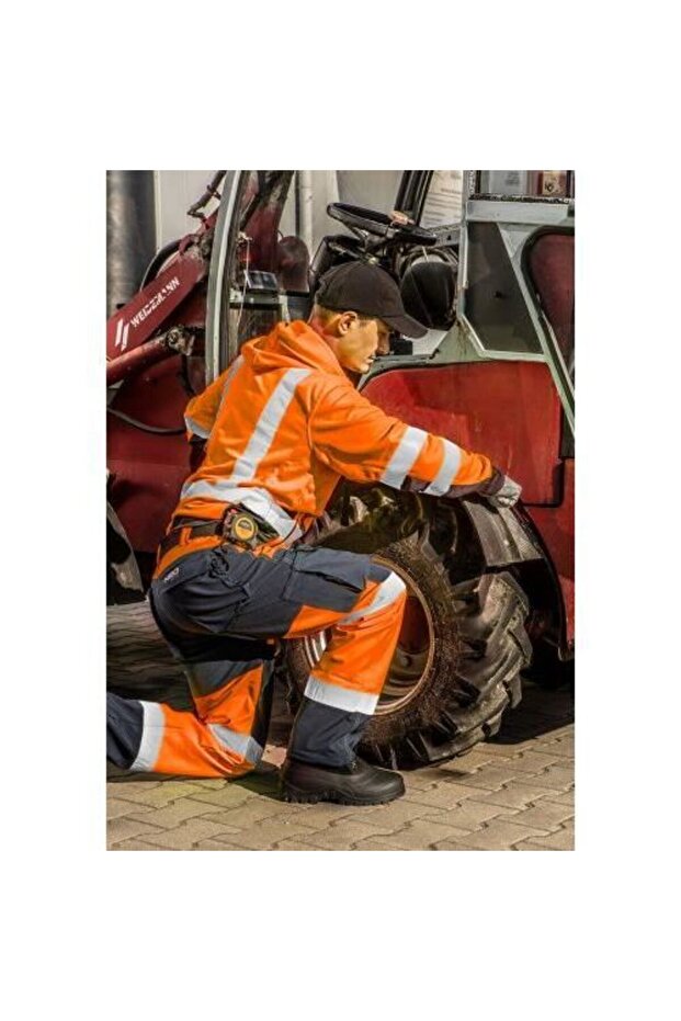 Work cap with reinforcement, - 4