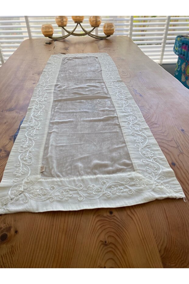 İpek Kadife Runner - 1