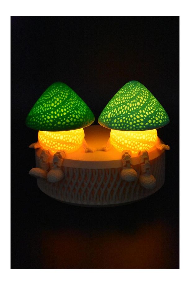 LED Işıklı 3D Baskı Mantarlı Oturan Figür – Gece Lambası / Masa Dekoru - 3