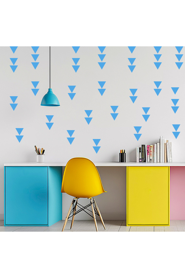 128 Triangle Stickers in 5cm Size