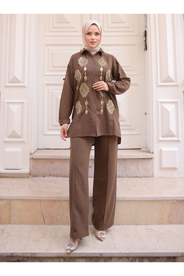طقم - بني - SAHRA BUTIK