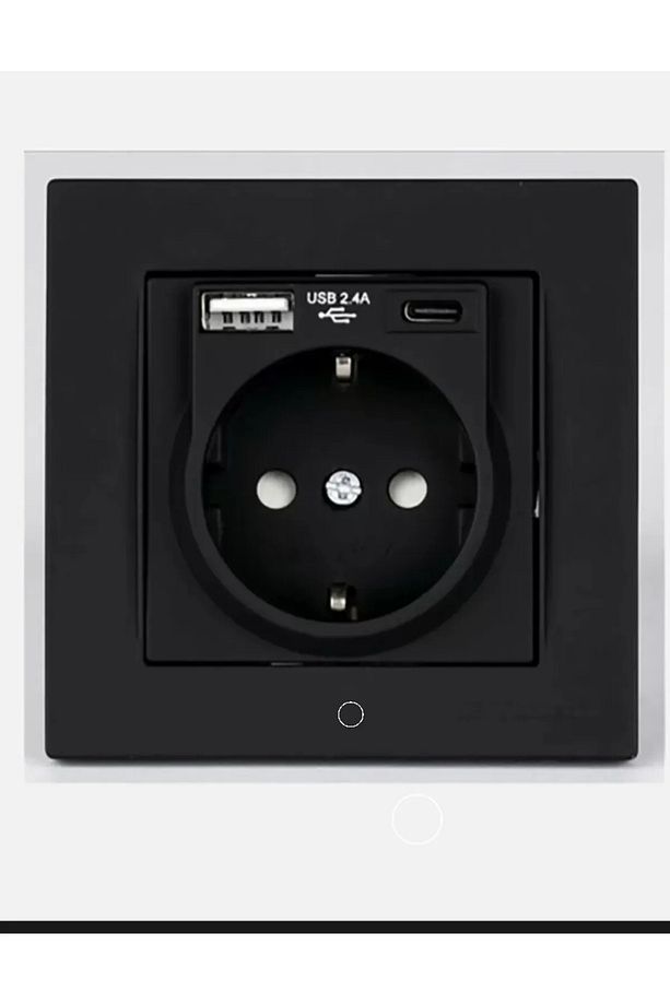 USB'li Siyah Akıllı Priz - Wifi ile Uzaktan İzlenebilir Kamera - 1