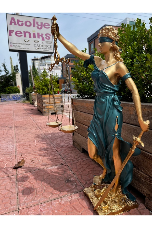 Adalet Heykeli THEMİS - 4