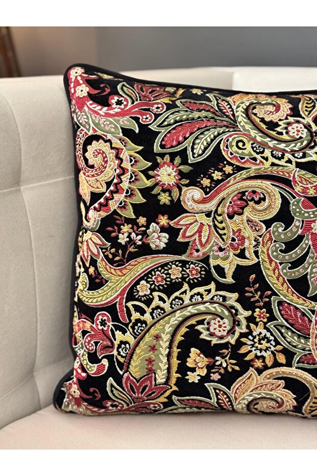 غطاء وسادة منقوش بيزلي باللون الأسود - 5