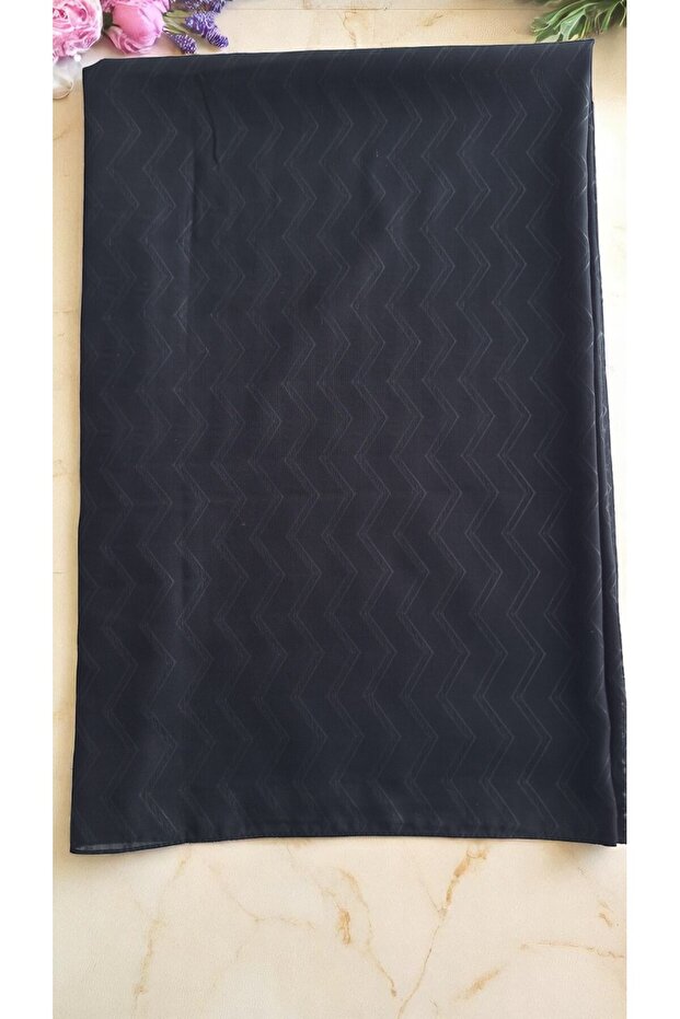 Zigzag Pattern Shawl - Black - 4